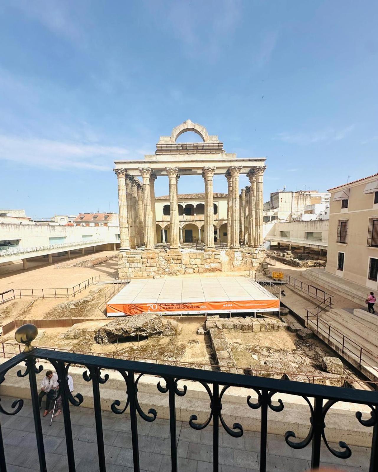 Apartamentos Templo Diana -Vistas Historicas- Mérida Eksteriør bilde